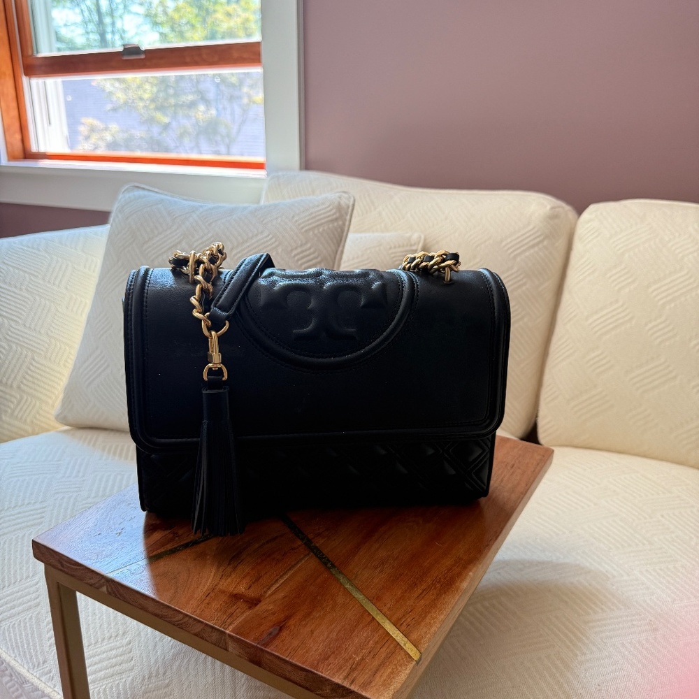 Fleming Shoulder Bag LARGE
